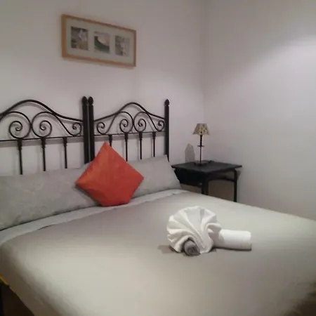 Antequeruela Tourists アパート トレド